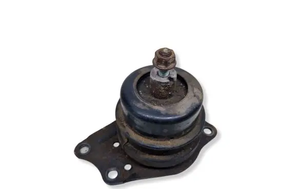 Volkswagen Fox Engine mount bracket 