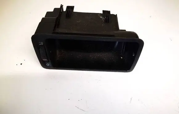 Volkswagen Golf IV Dash center air vent grill 1j1819704c