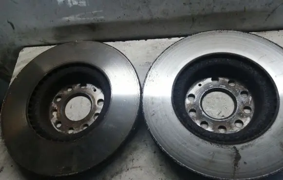 Audi A3 S3 A3 Sportback 8P Front brake disc