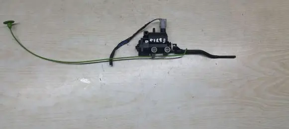 BMW 1 E81 E87 Fuel tank cap lock 406204426 6711698587904