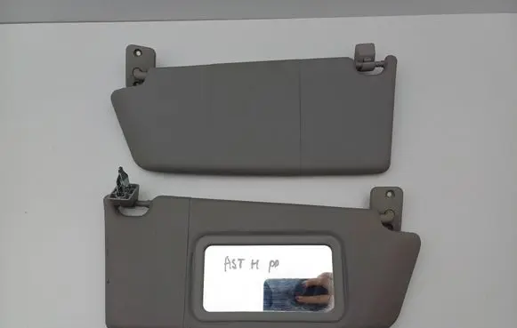 Opel Astra H Sun visor