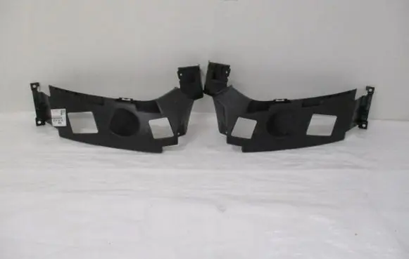 Opel Vivaro Headlight/headlamp mounting bracket 9833130180