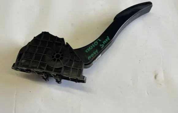 Ford Mondeo MK V Accelerator throttle pedal 9F836CT8UC