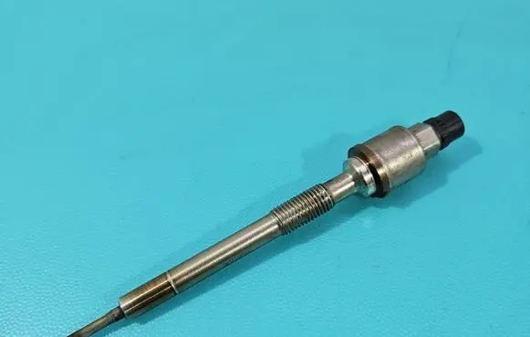 Opel Astra J Glow plug 55568366 IMPRK1587316