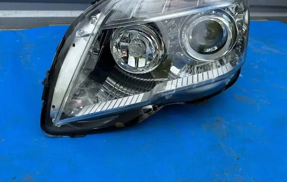 Headlight/headlamp