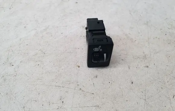 Toyota Avensis T270 Seat heating switch 453485