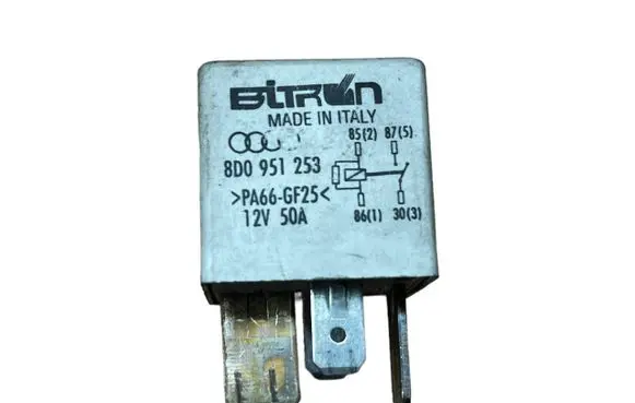 Skoda Superb B5 (3U) Other relay 8D0951253