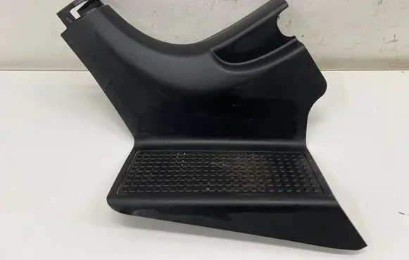Hyundai IONIQ 6 Front sill trim cover 85823KL000