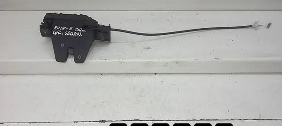 BMW 3 E90 E91 Front door lock 8196401