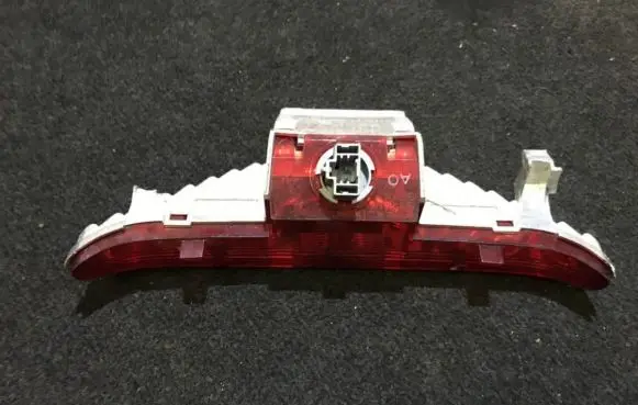 Honda Civic Third/center stoplight 0509243 050-9243