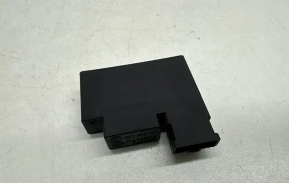 Volkswagen PASSAT B7 Sensor 3C0909141