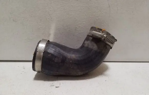 Audi A1 Intercooler hose/pipe 04L145828L