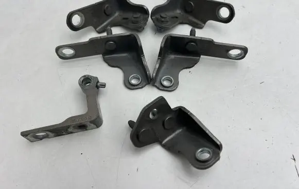 Ford Kuga III Front door hinge set KUGAZAWIASSUL3