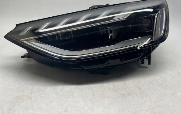 Audi Q7 4L Headlight/headlamp 4M0941033G