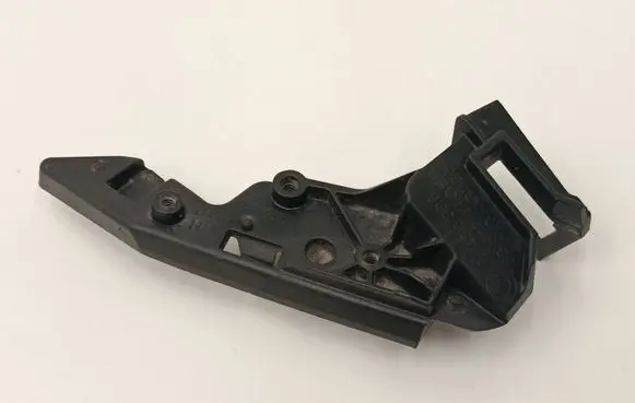 BMW 4 G22 G23 G24 G26 Front bumper mounting bracket 7450396 15857711