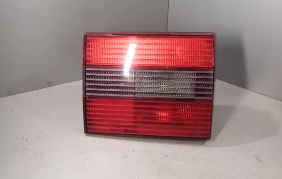 Volkswagen PASSAT B4 Tailgate rear/tail lights 3A9945107B