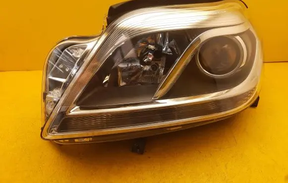 Mercedes-Benz GL X166 Headlight/headlamp A1668202161 LE10A6245
