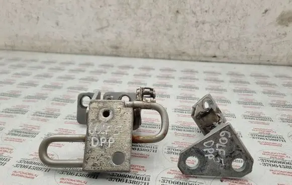 Volkswagen Golf V Front door hinges set 1K0831412H