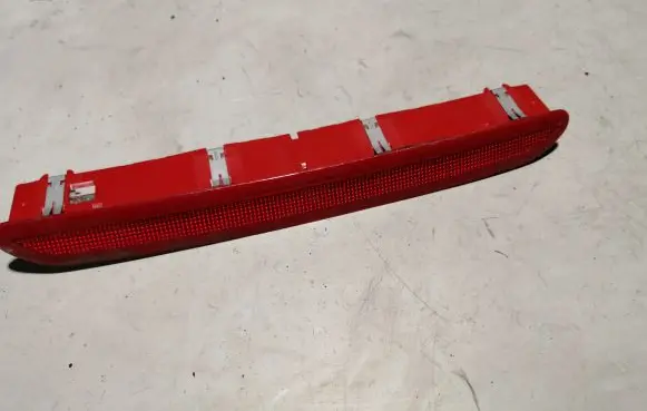 Volkswagen Tiguan Third/center stoplight 1K6945097A
