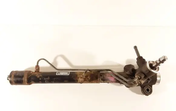 Toyota Yaris Steering rack 37154113