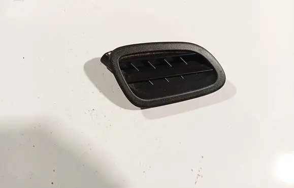 Subaru Legacy Dash center air vent grill
