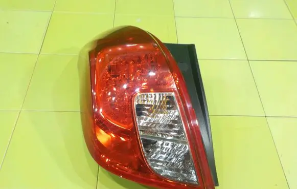 Opel Mokka Rear/tail lights 13565 ZP19