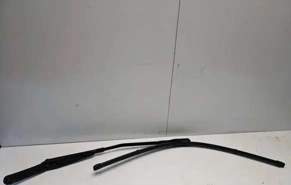 Audi A6 S6 C7 4G Front wiper blade arm 4G1955407B