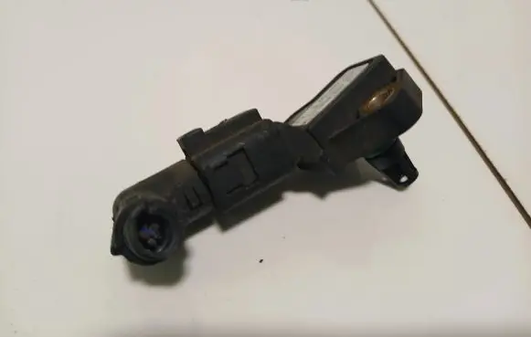 Volkswagen PASSAT B6 Air pressure sensor 0281002401 038906051C