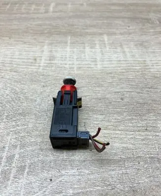Opel Signum Brake pedal sensor switch 09185906