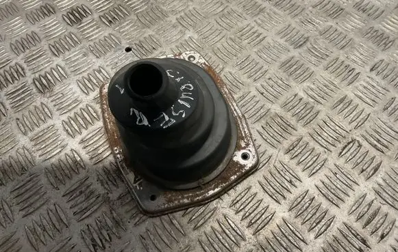 Toyota Land Cruiser (J120) Gearbox transfer box case 