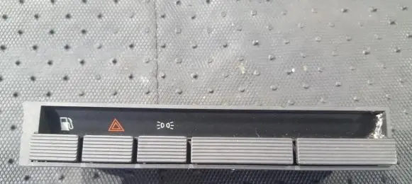 Alfa Romeo 164 Hazard light switch