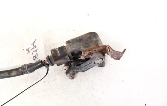 Citroen Nemo Front height sensor lever 8200277940 6pm008163-04