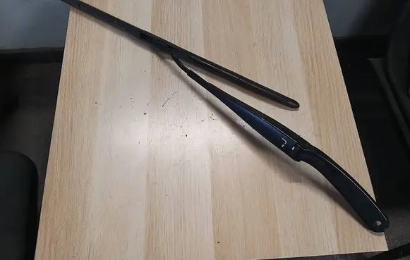 Renault Arkana Windshield/front glass wiper blade 
