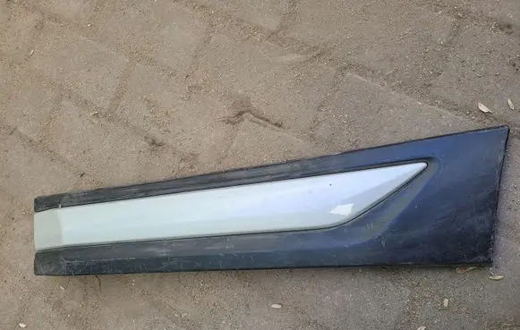 Mitsubishi Outlander Rear door trim (molding) 5757A409