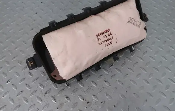 Ford Mustang VI Passenger airbag FR3B63044A74AL