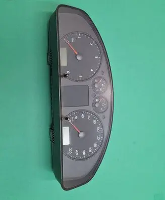 Speedometer (instrument cluster)