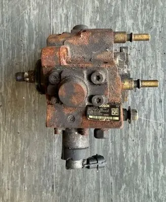 Renault Master II Fuel injection high pressure pump 8200503229 8200503230 1670100Q0A