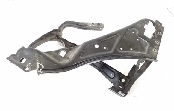 Mercedes-Benz E C207 W207 Headlight/headlamp mounting bracket A2076200391