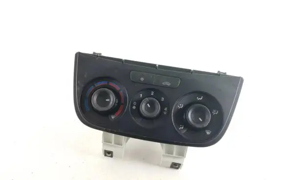 Opel Combo D Climate control unit 051474010000013