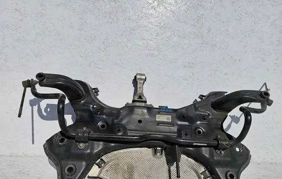 KIA Pro Cee'd III Front subframe 62401G4AA0