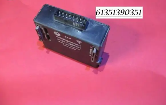 BMW 3 E36 Tow bar trailer control unit/module 61351390351
