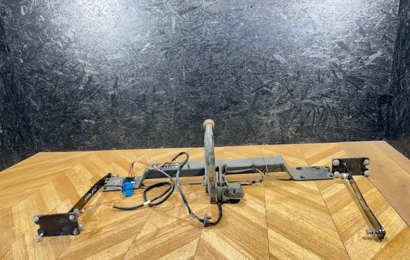 Mercedes-Benz C W204 Tow bar set 