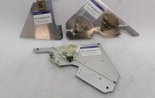 Maybach 57/62 Aerial antenna switch A2408202175