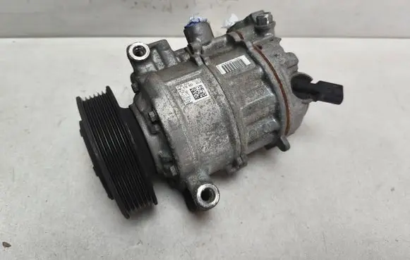 Audi A5 Air conditioning (A/C) compressor (pump) 8W5816803