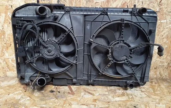 KIA Carnival Radiator set 2538040XXX