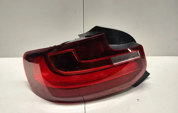 Rear/tail lights