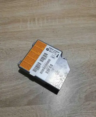 BMW 5 E39 Airbag control unit/module 8372521
