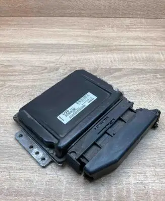 Volvo S40, V40 Engine control unit/module ECU P30614955 S118245003E WithPlug