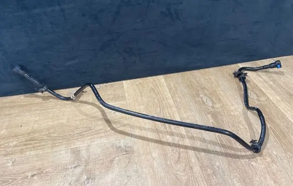 Jaguar F-Pace Fuel line pipe HK839K334BC 04540