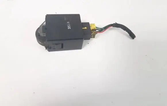 Hyundai Santa Fe Headlight level height control switch